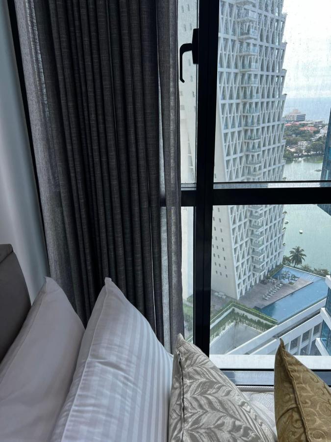 Luxury Sky Apartment โคลอมโบ ภายนอก รูปภาพ