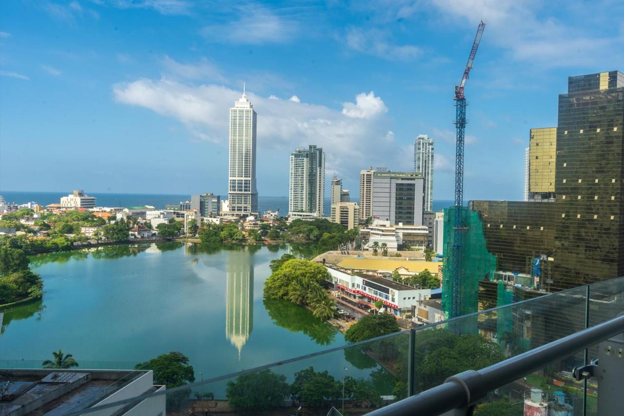 Luxury Sky Apartment โคลอมโบ ภายนอก รูปภาพ